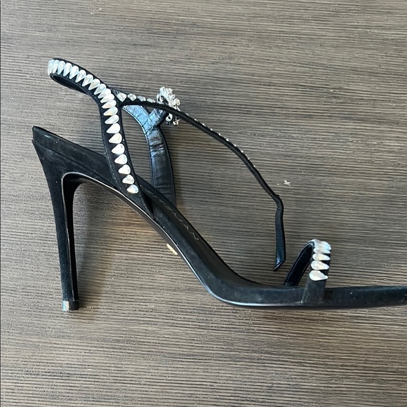 Stuart Weitzman Black Gem Cut 100 embellished suede sandals, like new. - Picture 3 of 10